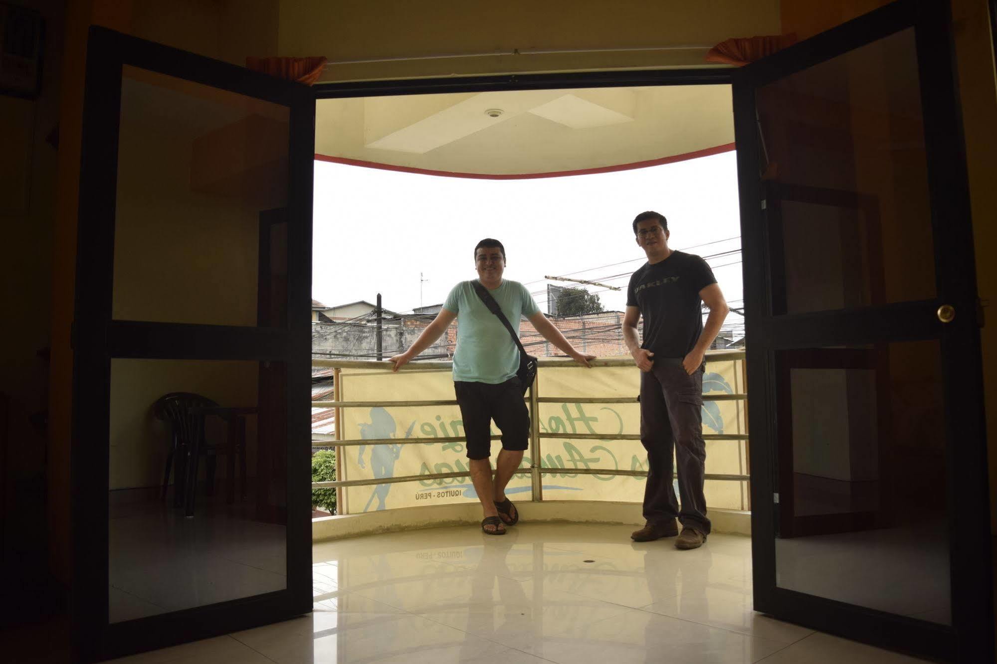Hospedaje Las Amazonas Iquitos Exteriör bild
